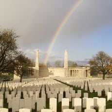Vis-en-Artois British Cemetery, Haucourt