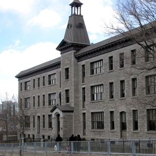 Sainte-Marie Academy