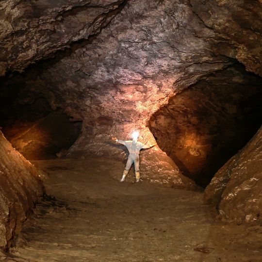 Zolushka/Emil Racoviță cave