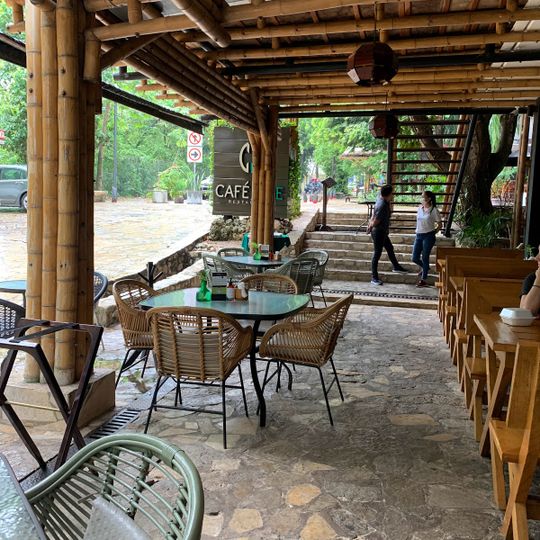 Café Jade