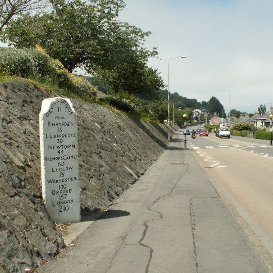 Milestone, Penparcau Road, Penparcau