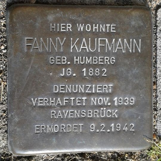 Stolperstein en memoria de Fanny Kaufmann