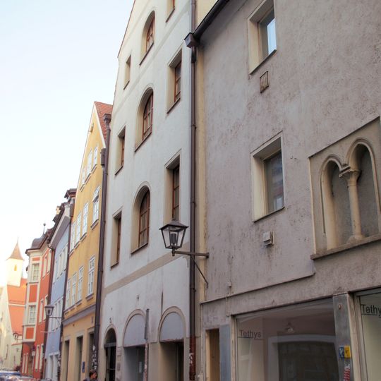 Wohnhaus, ehemals auch Stadel