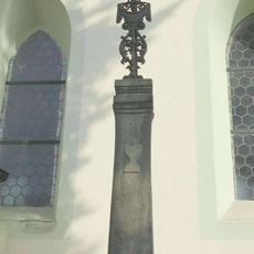 Kříž u kostela v Janovicích nad Úhlavou