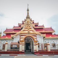 Maha Myat Muni Temple