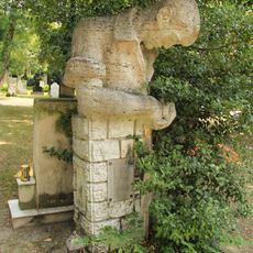 Ondrejský cintorín, náhrobok