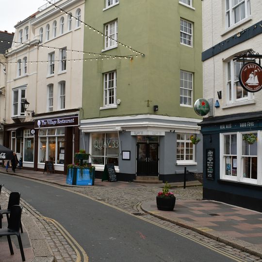 33 And 33A, Southside Street