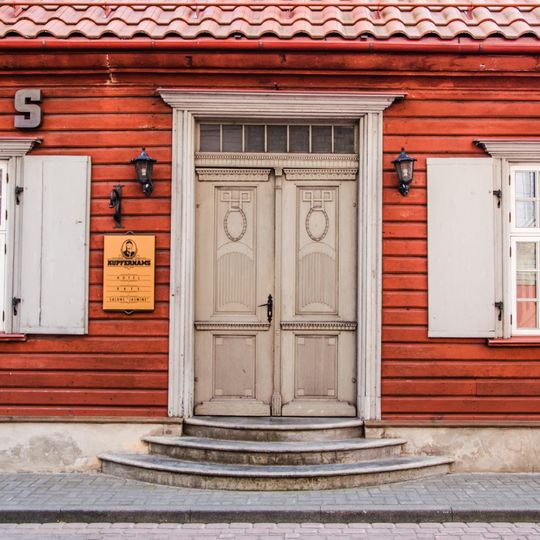 Exterior doors at Kārļa iela 5, Ventspils