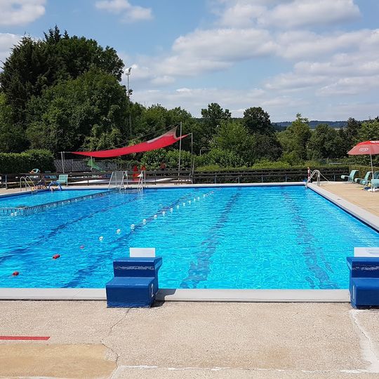 Schwimmbad Windesheim