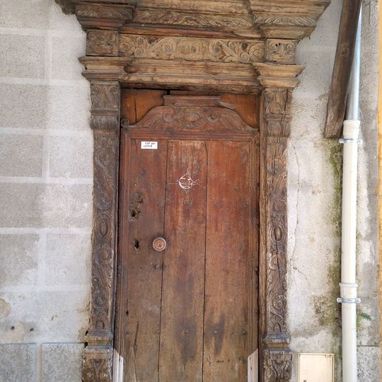 Porte d'immeuble