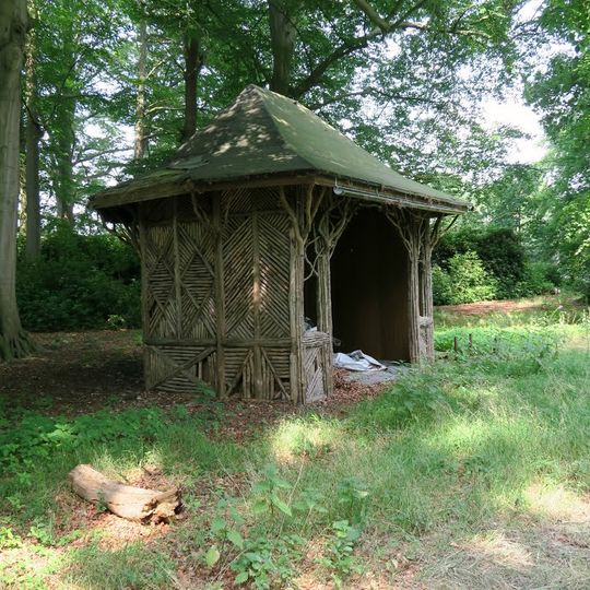 Hydepark: Houten tuinprieel