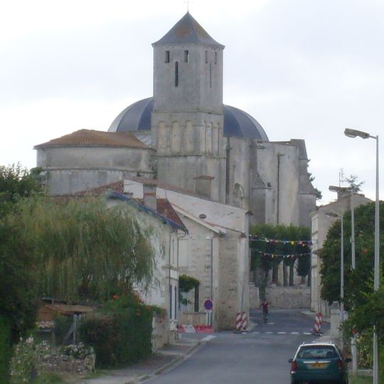Saint-Romain-de-Benet