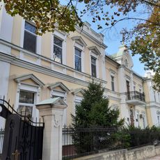 Building of Iulia Kviatkovski's clinic