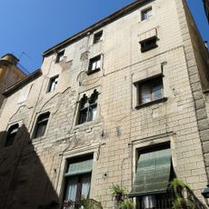 Antic casal de la plaça de les Voltes d'en Rosés