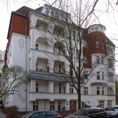 Mietshaus Schwalbacher Straße 10