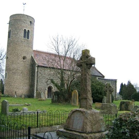 Gissing War Memorial