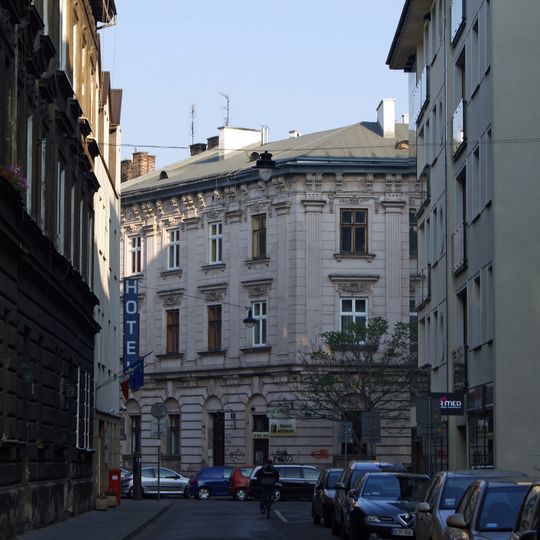 Krzywa 6 / Krótka 2