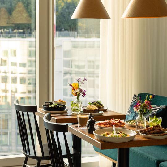 The Living Kitchen: Rooftop Restaurant and Bar by Zoku Paris