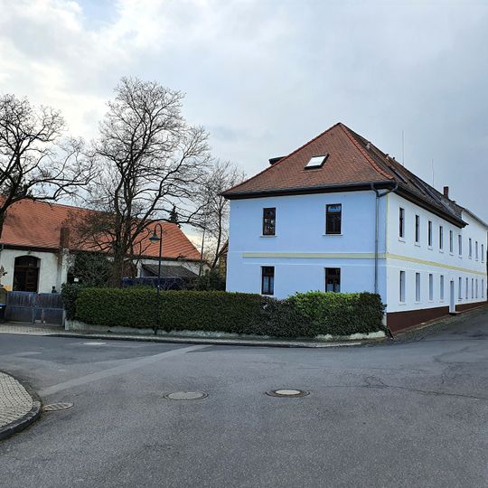 Dorfstraße 1, Altenhain