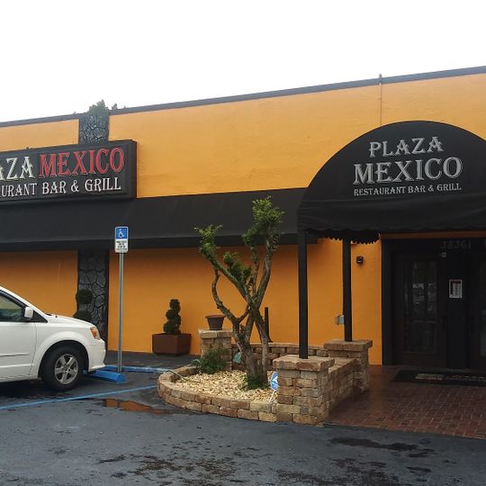 Plaza Mexico Mariscos Restaurant Bar and Grill