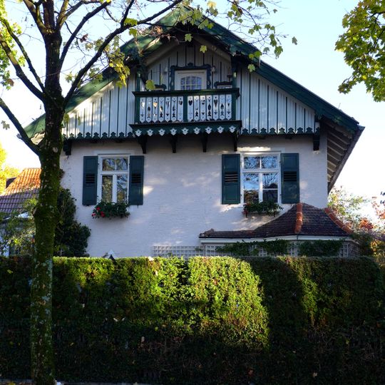 Gustav-Meyrink-Straße