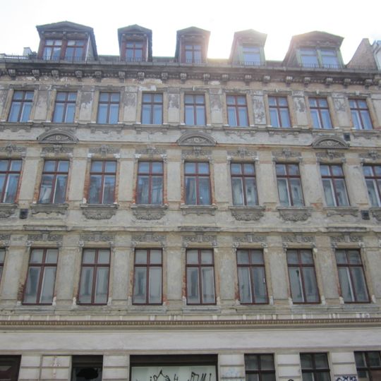 Mietshaus Kapellenstraße 8