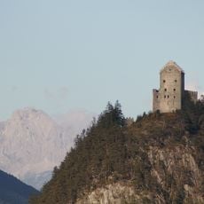 Kronburg, Zams