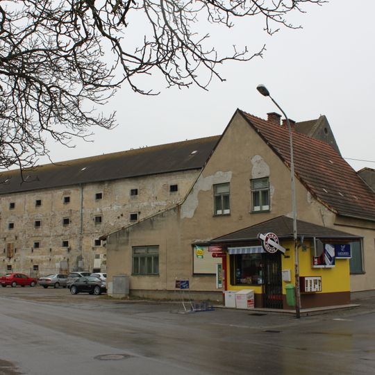 Schüttkasten Frauenkirchen