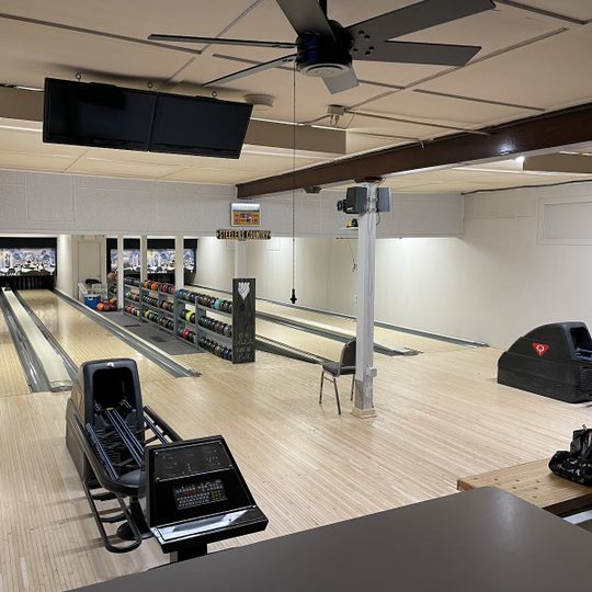 Casoni Lanes