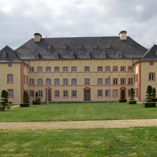 Bettange-sur-Mess Castle