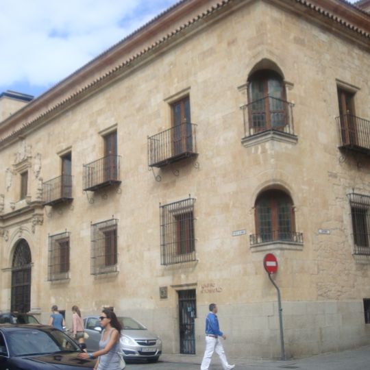 Fachadas del Palacio de Garci-Grande