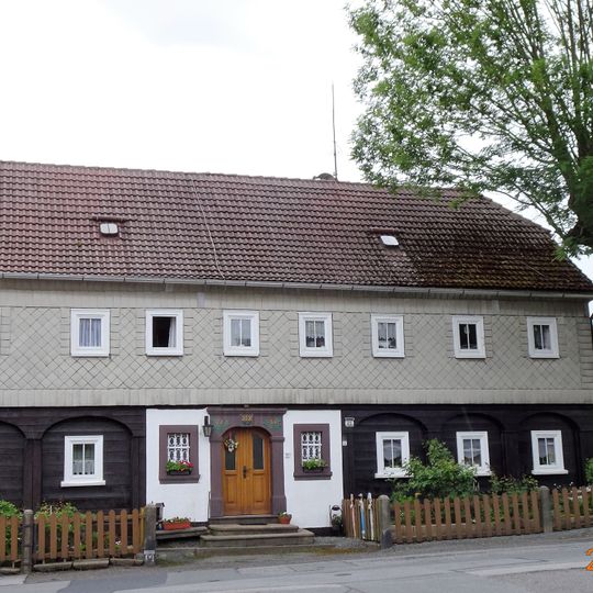 Karl-Liebknecht-Straße 25