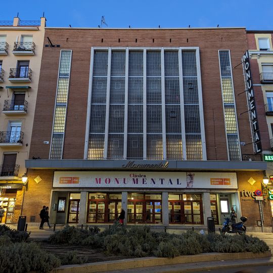 Cinema Monumental