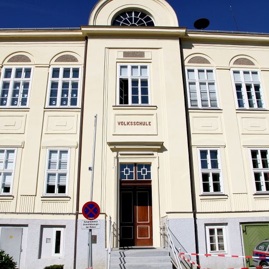 Volksschule