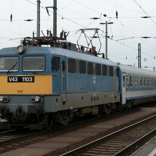 MÁV V43 class