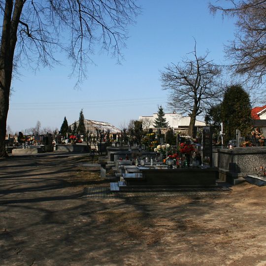 Parish cemetery in Rędziny