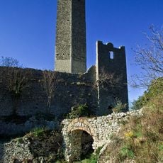 Torre longobarda pentagonale