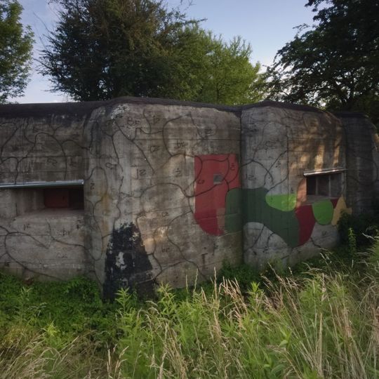 Ciężki schron bojowy w rejonie ul. Głównej w Chorzowie-Maciejkowicach