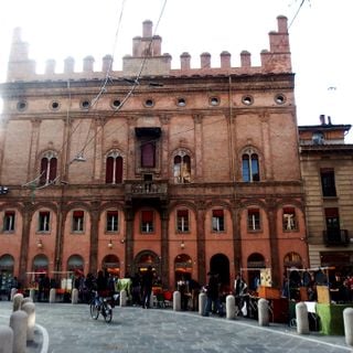 Palazzo degli Strazzaroli