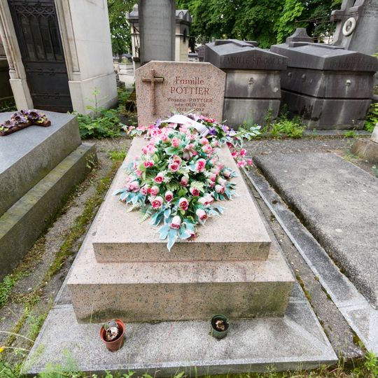 Grave of Pottier