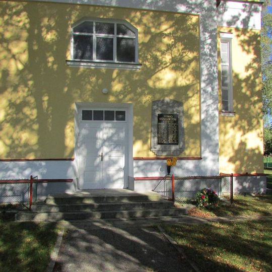 Pamětní deska padlým na kapli Církve československé husitské v Příbrazi