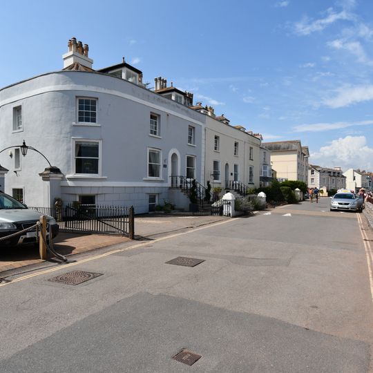 Round House, Gate Piers And Overthrow