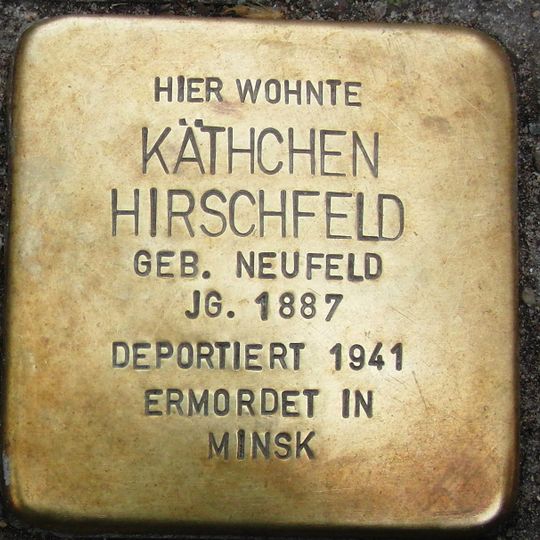 Stolperstein en memoria de Käthchen Hirschfeld