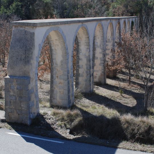 Aquädukt La Verdière