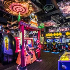 Lucky Strike Social Boston
