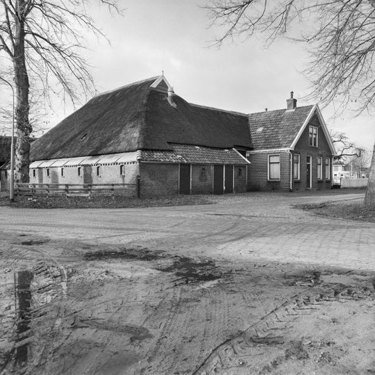 Boerderij in ambachtelijk-traditionele stijl