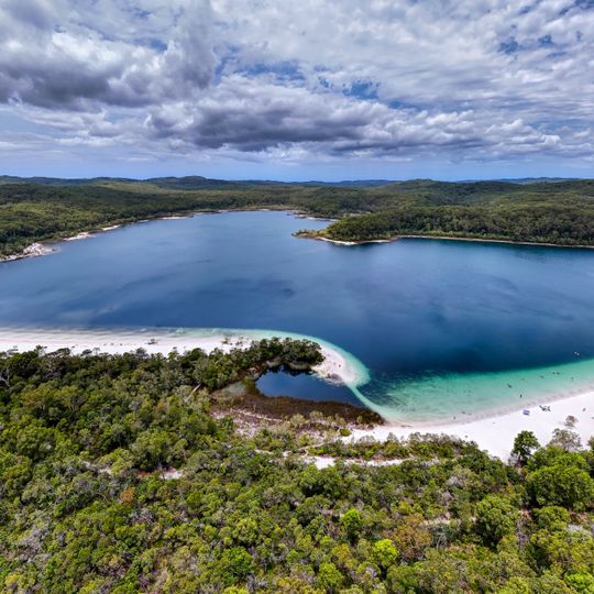 Lake McKenzie