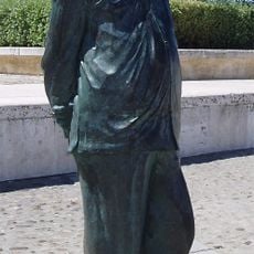 Statue of Fernando Quiñones
