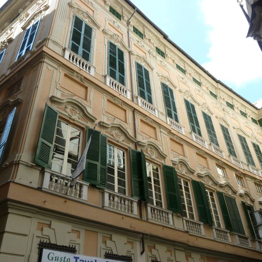 Palazzo Cosma Centurione