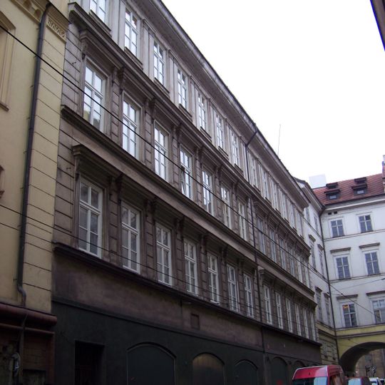 Karlovy lázně, čp. 196